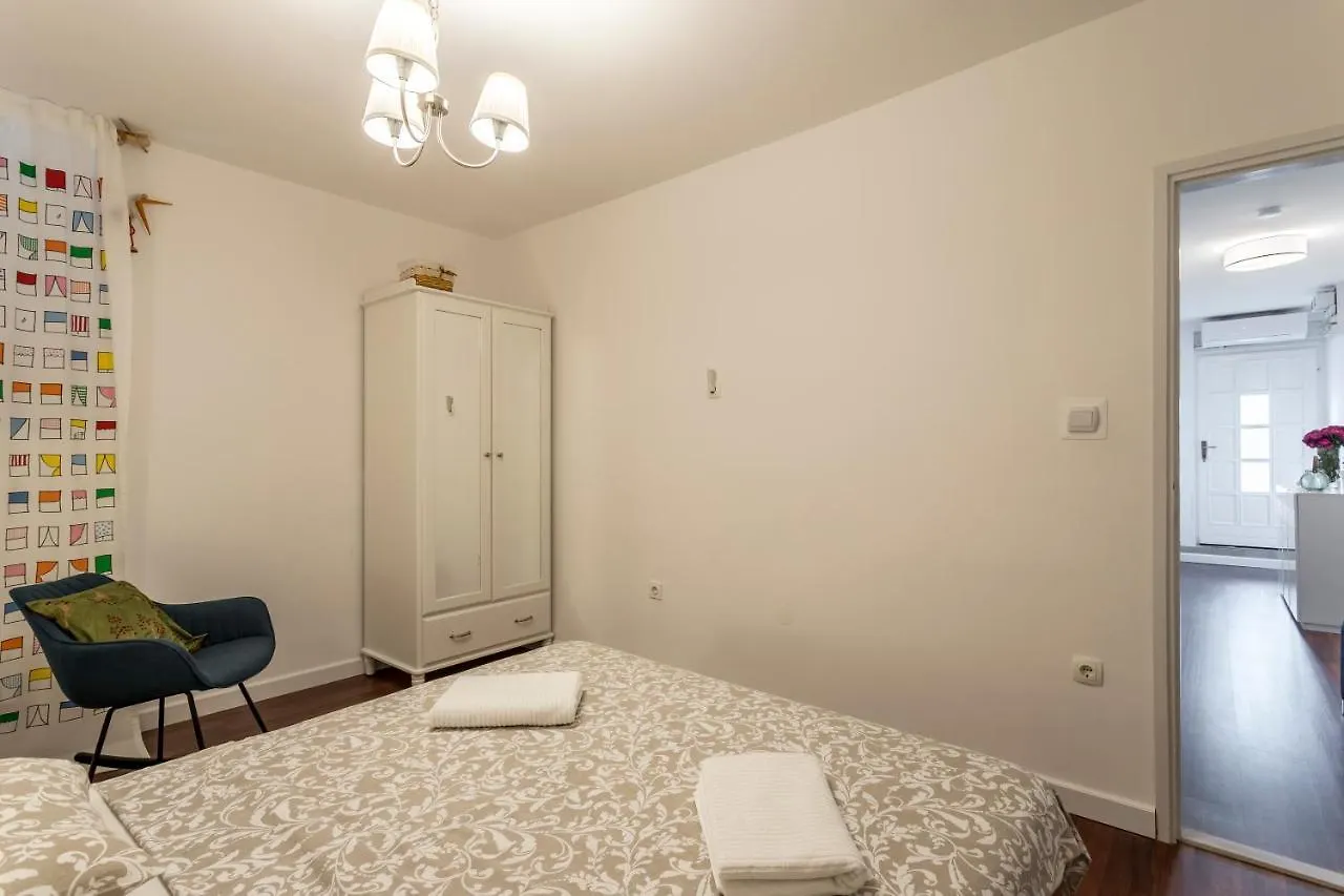 Dalmatian 230M2 With Pool And Garden Near The Old Town For Families Apartment Split