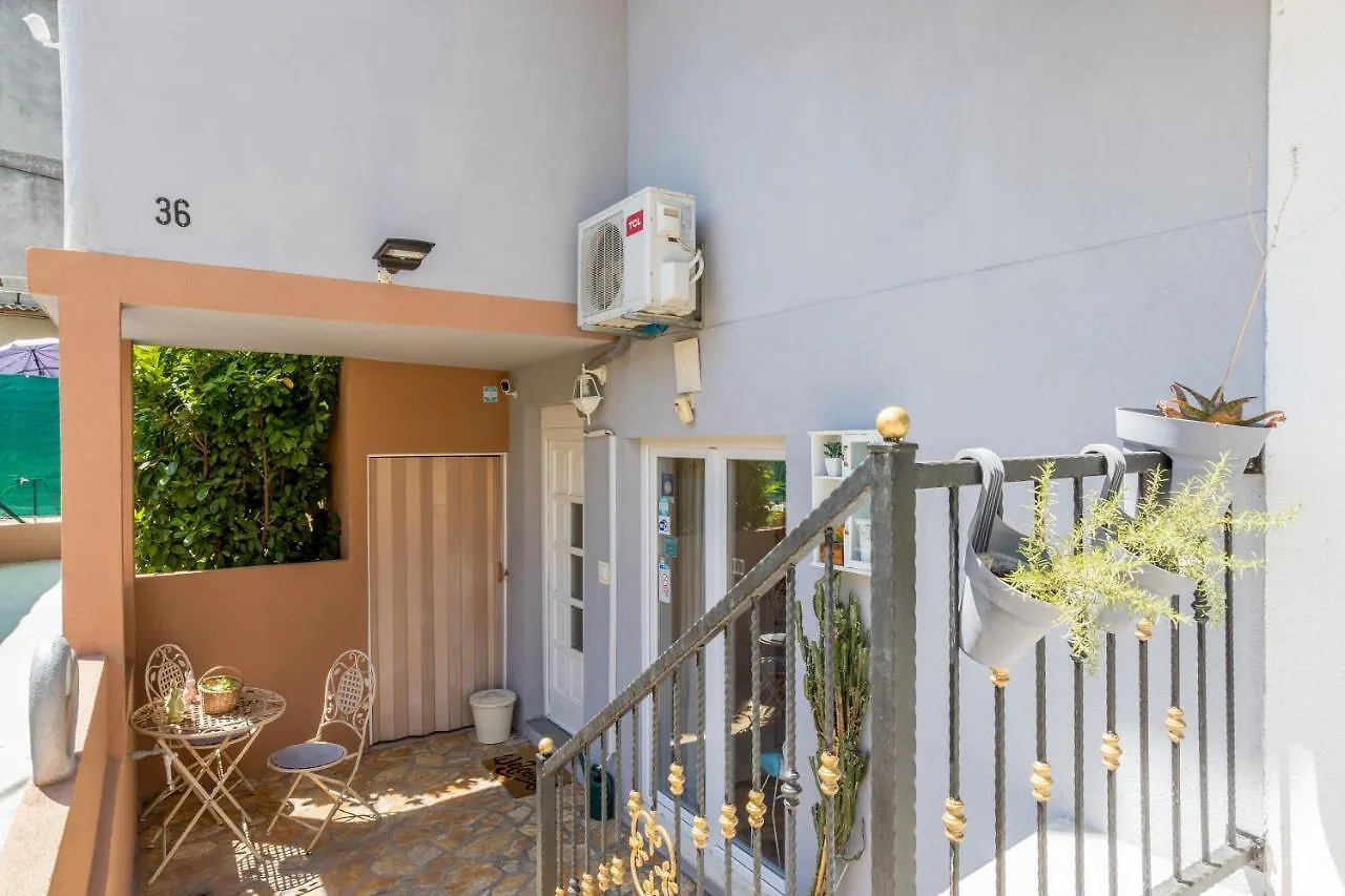 Dalmatian 230M2 With Pool And Garden Near The Old Town For Families Apartment Split Croatia